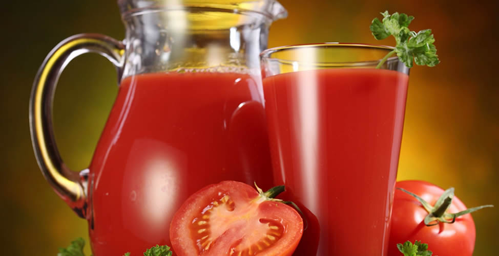 benefícios do suco de tomate